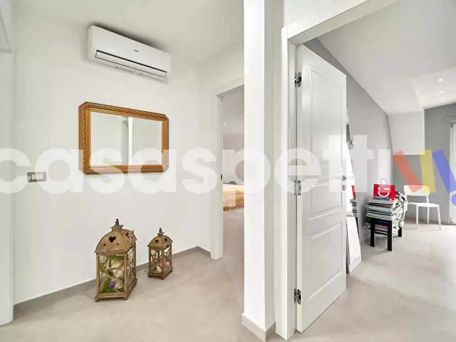 Immagine 21 di Attico in vendita  in Serroni Basso a Battipaglia