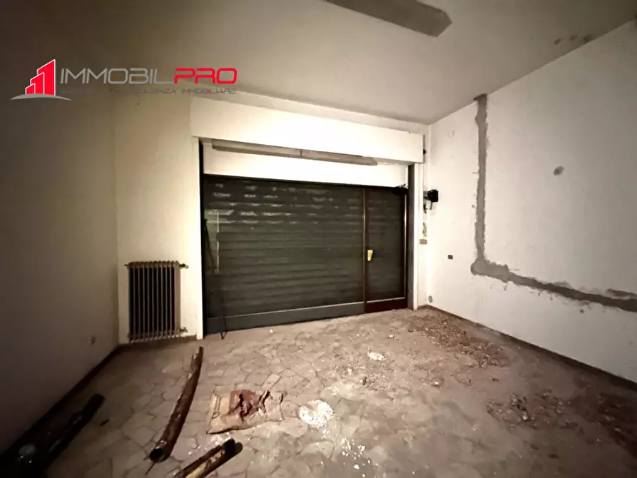 Immagine 1 di Negozio in vendita  in Via San Vincenzo a Thiene