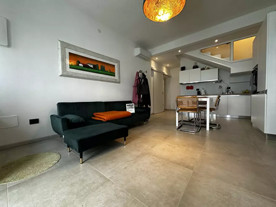 Immagine 3 di Appartamento in vendita  in Via Guglielmo Marconi, 53/A a Castel D'azzano