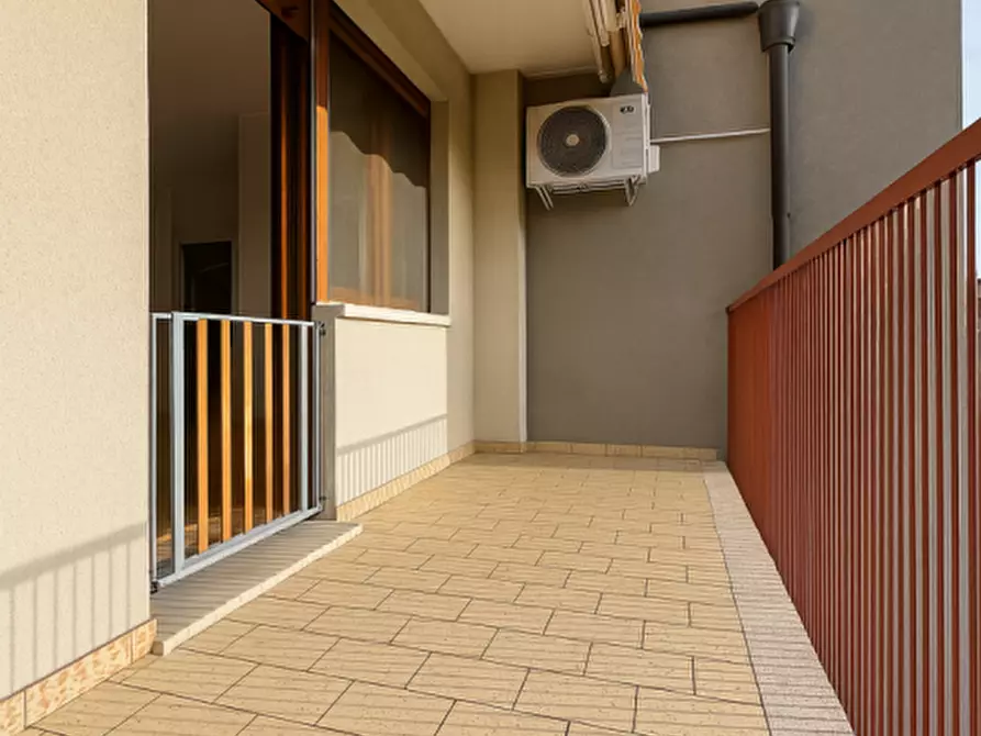 Immagine 4 di Appartamento in vendita  in VIA FOGAZZARO a San Bonifacio