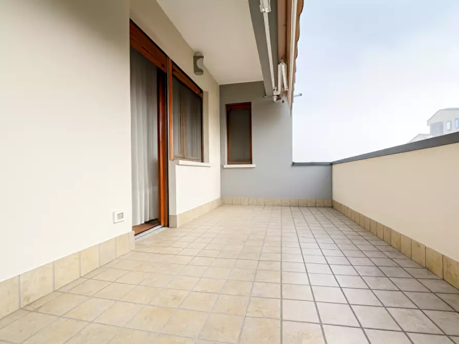 Immagine 10 di Appartamento in vendita  in VIA FOGAZZARO a San Bonifacio