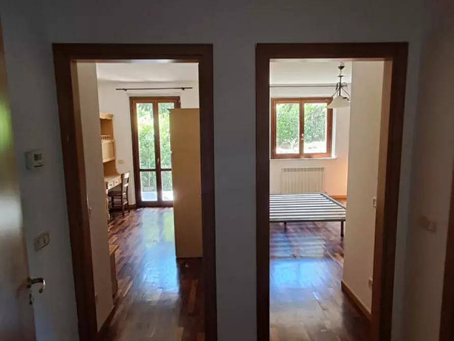 Immagine 9 di Appartamento in vendita  in Via della Mentuccia a Perugia