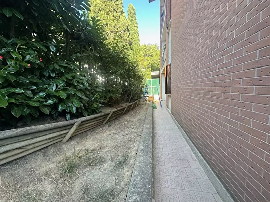 Immagine 10 di Appartamento in vendita  in Via della Mentuccia a Perugia