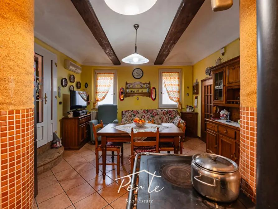 Immagine 4 di Casa bifamiliare in vendita  in Via Valenti 8 a Borgo Mantovano