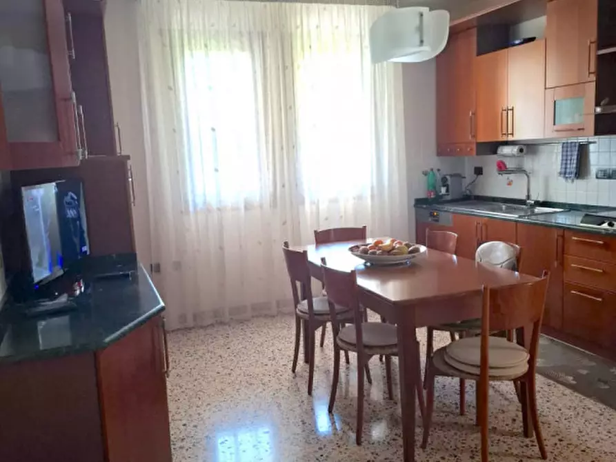 Immagine 5 di Villa in vendita  a Campolongo Maggiore