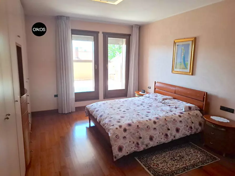 Immagine 7 di Villa in vendita  a Campolongo Maggiore