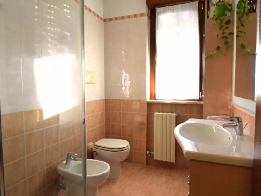 Immagine 7 di Appartamento in vendita  in Via Lucania a Verona