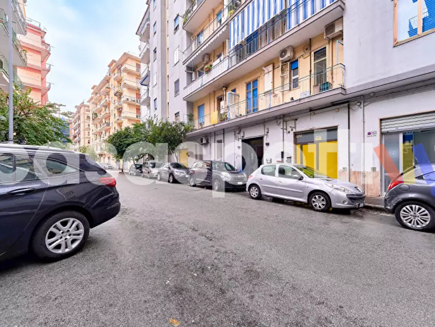 Immagine 1 di Appartamento in vendita  in Via Giovanni Florenzano, 12 a Salerno