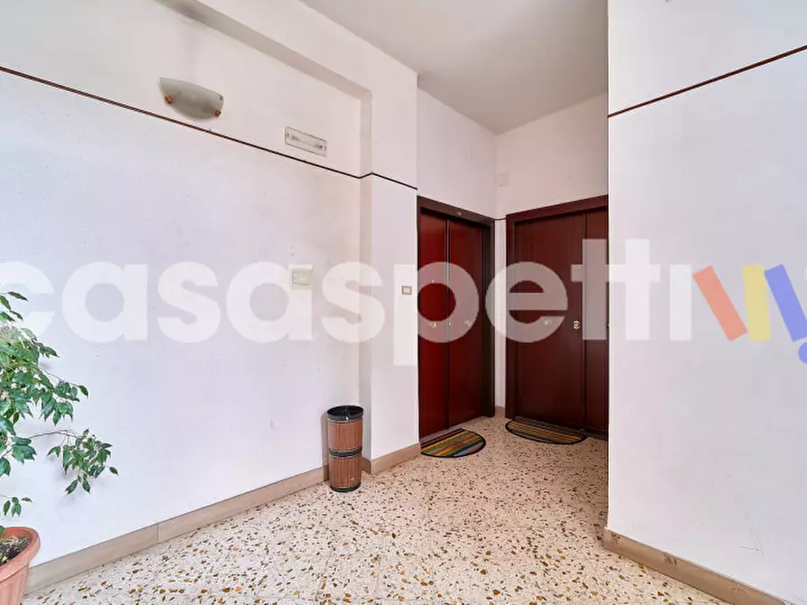 Immagine 2 di Appartamento in vendita  in Via Giovanni Florenzano, 12 a Salerno