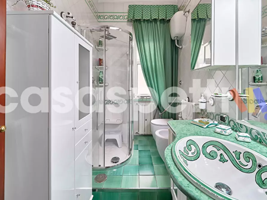 Immagine 16 di Appartamento in vendita  in Via Giovanni Florenzano, 12 a Salerno