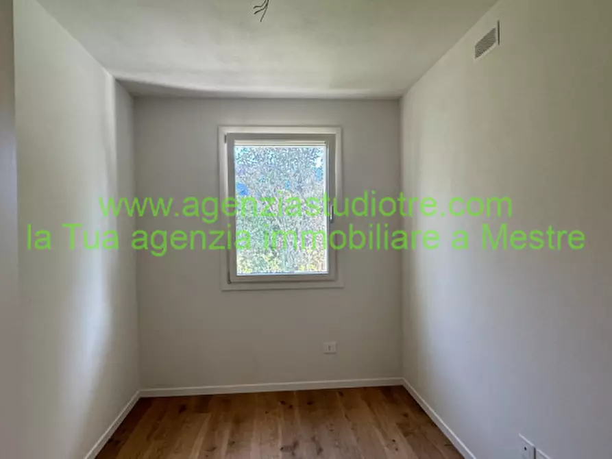 Immagine 10 di Appartamento in vendita  in via castellana 18 a Venezia