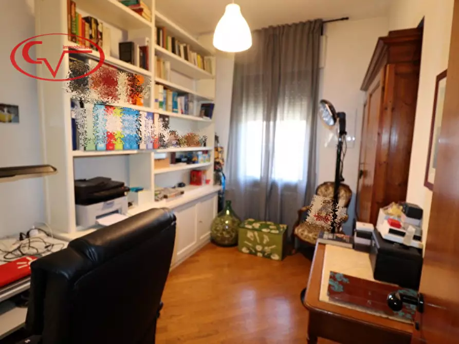 Immagine 23 di Villetta a schiera in vendita  in Via Massimiliano Soldani a Montevarchi