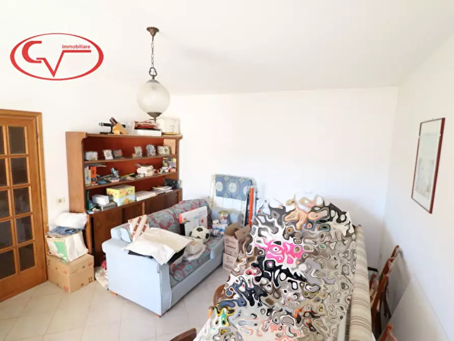 Immagine 1 di Appartamento in vendita  in via 8 marzo a Montevarchi