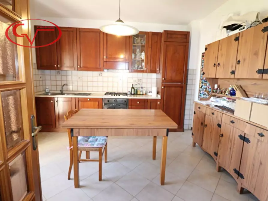 Immagine 3 di Appartamento in vendita  in via 8 marzo a Montevarchi