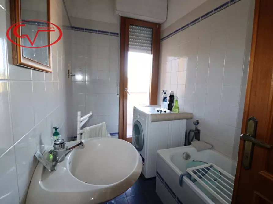 Immagine 12 di Appartamento in vendita  in via 8 marzo a Montevarchi