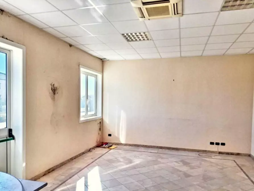 Immagine 9 di Capannone industriale in vendita  in Strada Monviso, 2-4, 12061 Carrù CN, Italia a Carrù