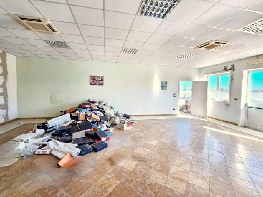 Immagine 19 di Capannone industriale in vendita  in Strada Monviso, 2-4, 12061 Carrù CN, Italia a Carrù