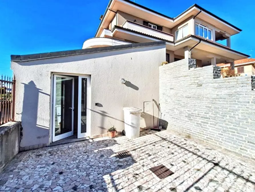 Immagine 11 di Villa in vendita  in Via XXV Aprile, 8, 12041 Bene Vagienna CN, Italia a Bene Vagienna