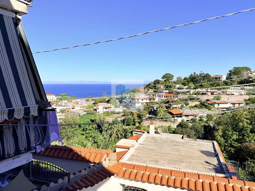 Immagine 14 di Villetta a schiera in vendita  in VIA TRESTA 31 a Casamicciola Terme