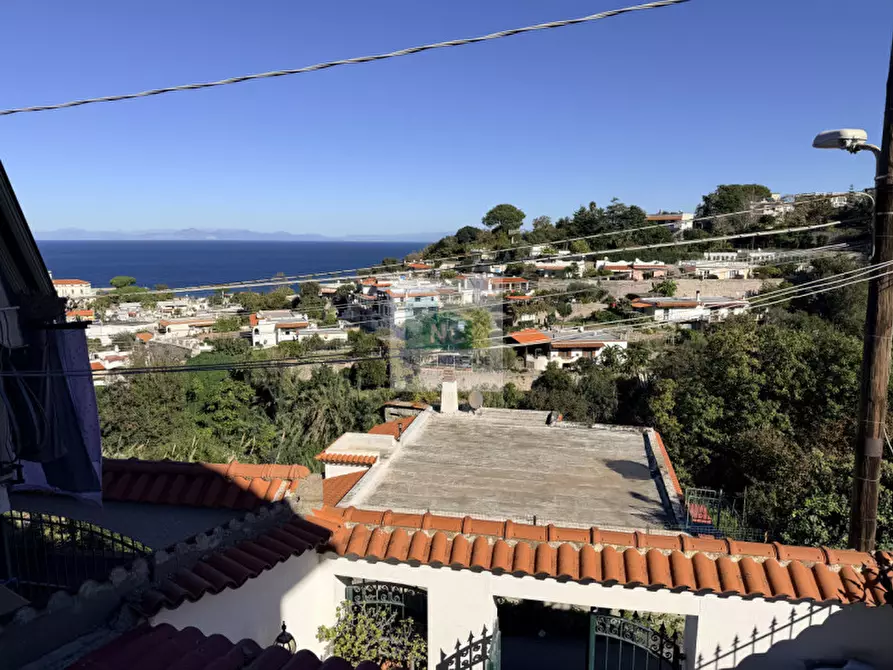 Immagine 15 di Villetta a schiera in vendita  in VIA TRESTA 31 a Casamicciola Terme