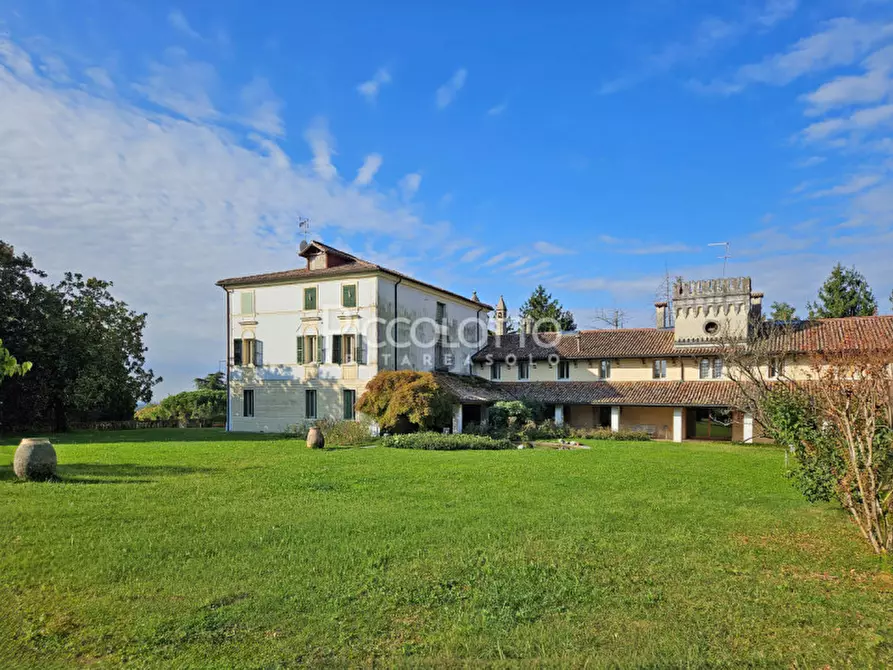 Immagine 12 di Villa in vendita  in via Mercato Vecchio a Montebelluna