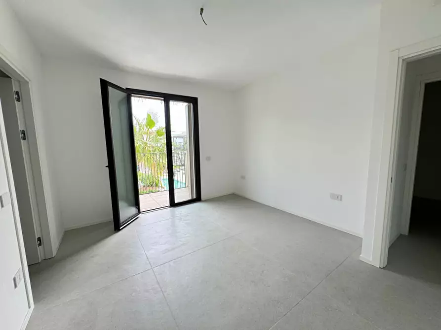 Immagine 3 di Appartamento in vendita  in Via Gaspare Vanvitelli a Jesolo