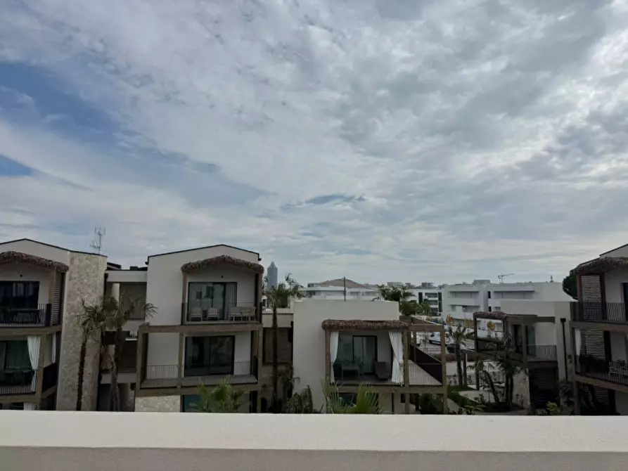 Immagine 14 di Appartamento in vendita  in Via Gaspare Vanvitelli a Jesolo