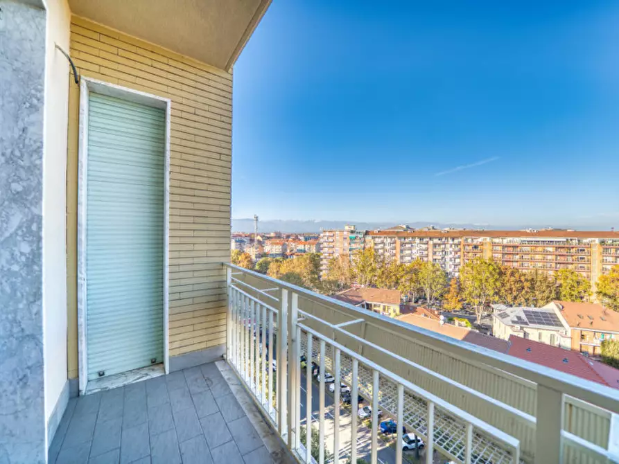 Immagine 25 di Appartamento in vendita  in Corso Peschiera 349 a Torino