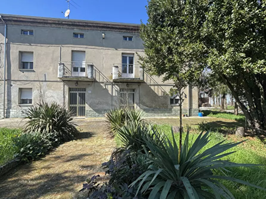 Immagine 22 di Casa indipendente in vendita  in Strada Chiesa di Castelnovo 20 a Parma