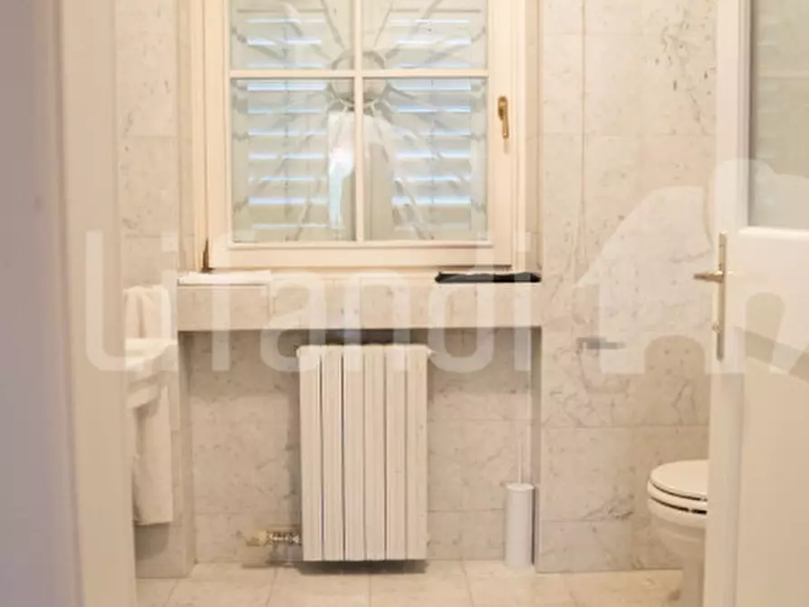 Immagine 10 di Villa in vendita  in Via Cesare Battisti a Borgo D'anaunia