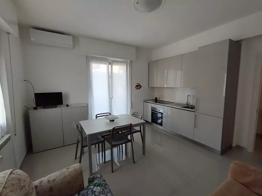 Immagine 2 di Appartamento in affitto  in VIA LAGGIARO a Rapallo