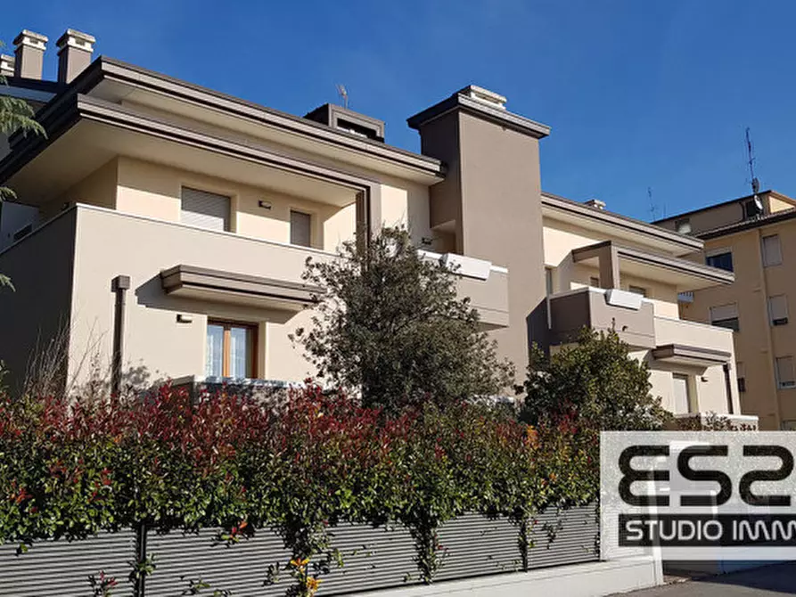 Immagine 6 di Appartamento in vendita  in tiziano vecellio a Padova