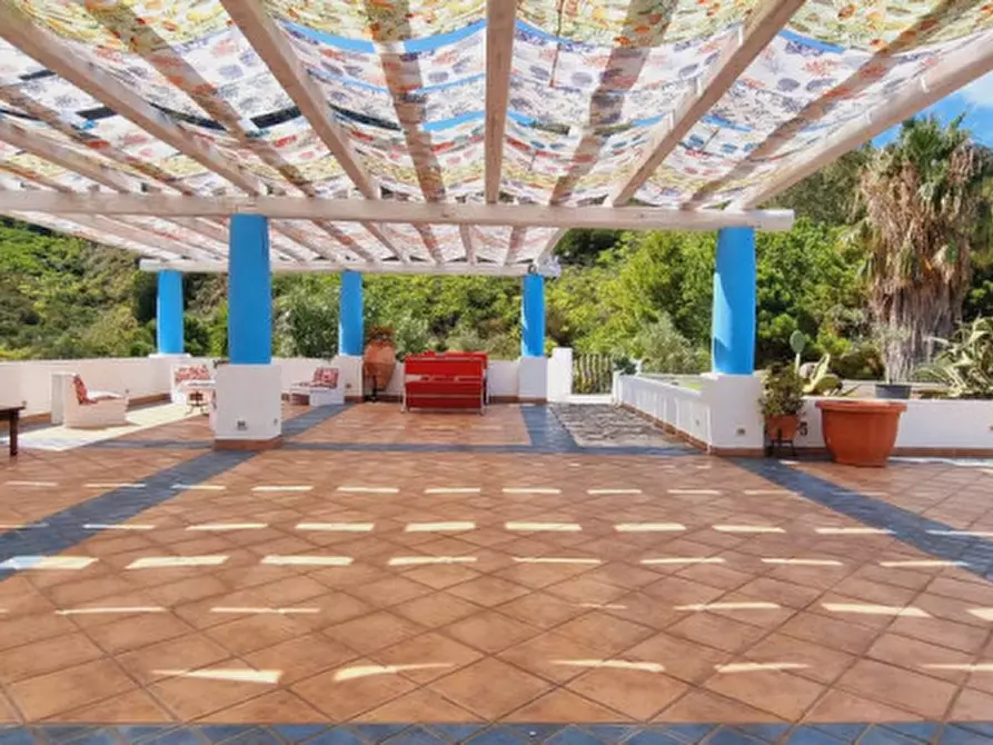 Immagine 7 di Hotel in vendita  in via candali, lipari a Lipari