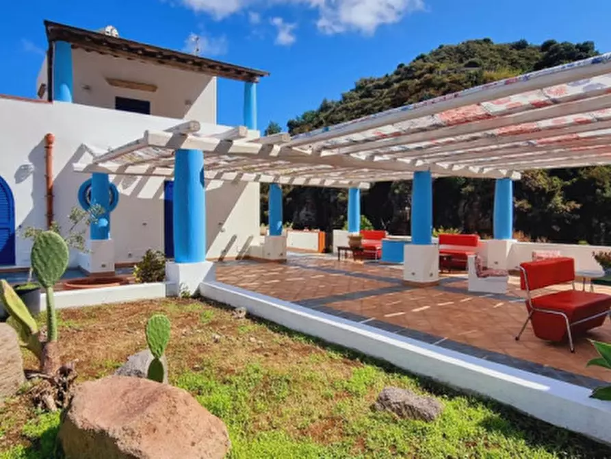 Immagine 10 di Hotel in vendita  in via candali, lipari a Lipari