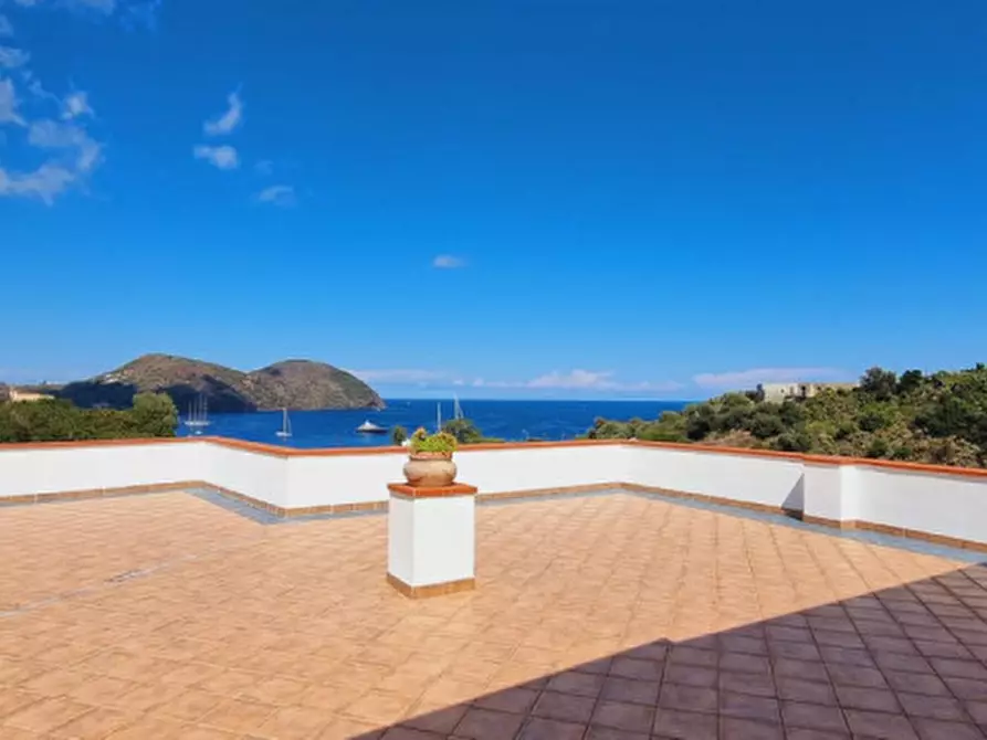 Immagine 13 di Hotel in vendita  in via candali, lipari a Lipari