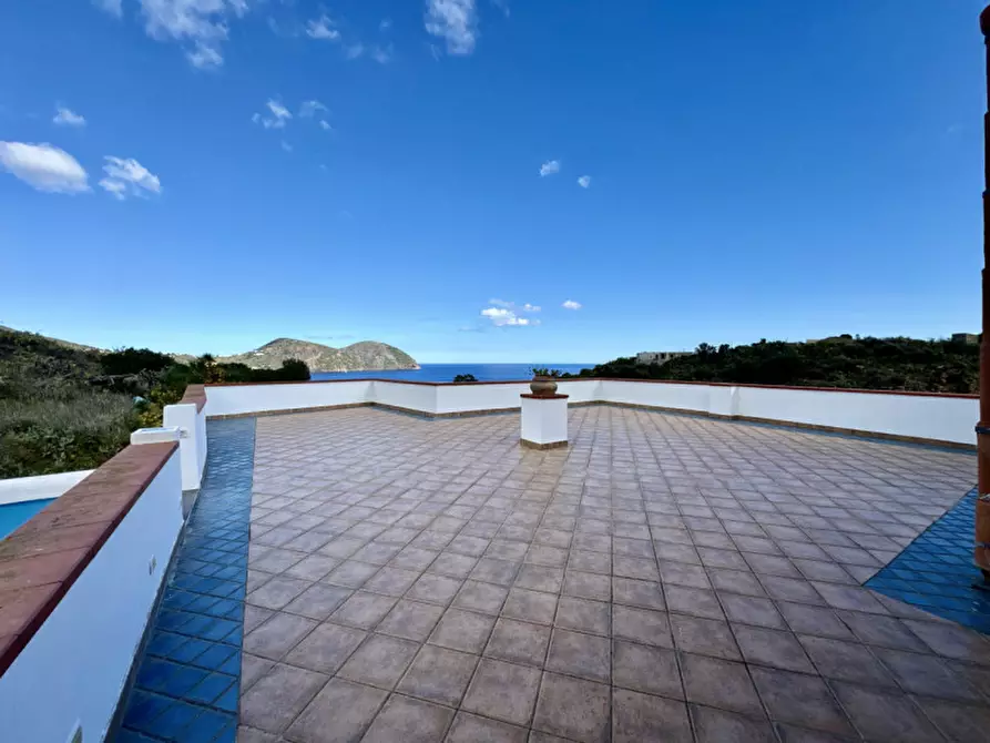 Immagine 25 di Hotel in vendita  in via candali, lipari a Lipari