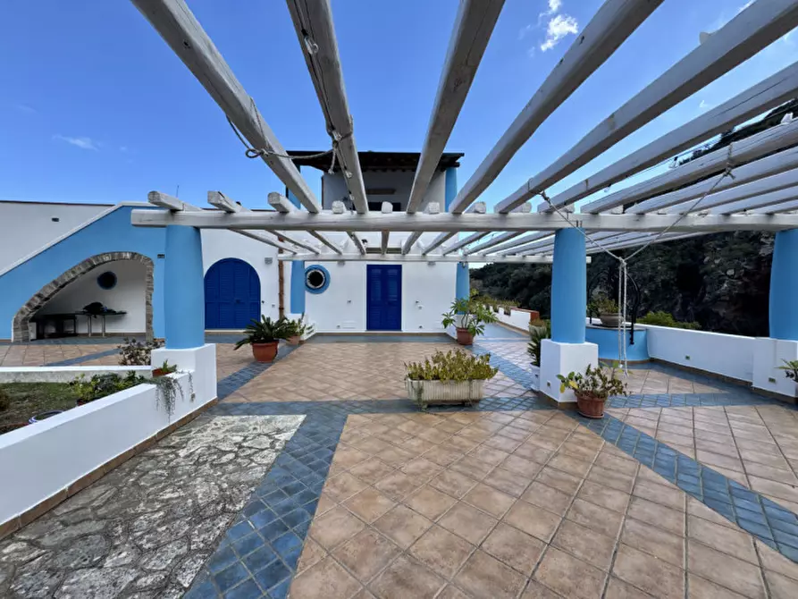 Immagine 30 di Hotel in vendita  in via candali, lipari a Lipari