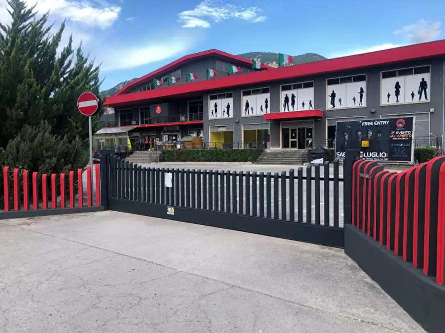 Immagine 1 di Capannone industriale in vendita  in via Tiburtina Valeria a Tocco Da Casauria