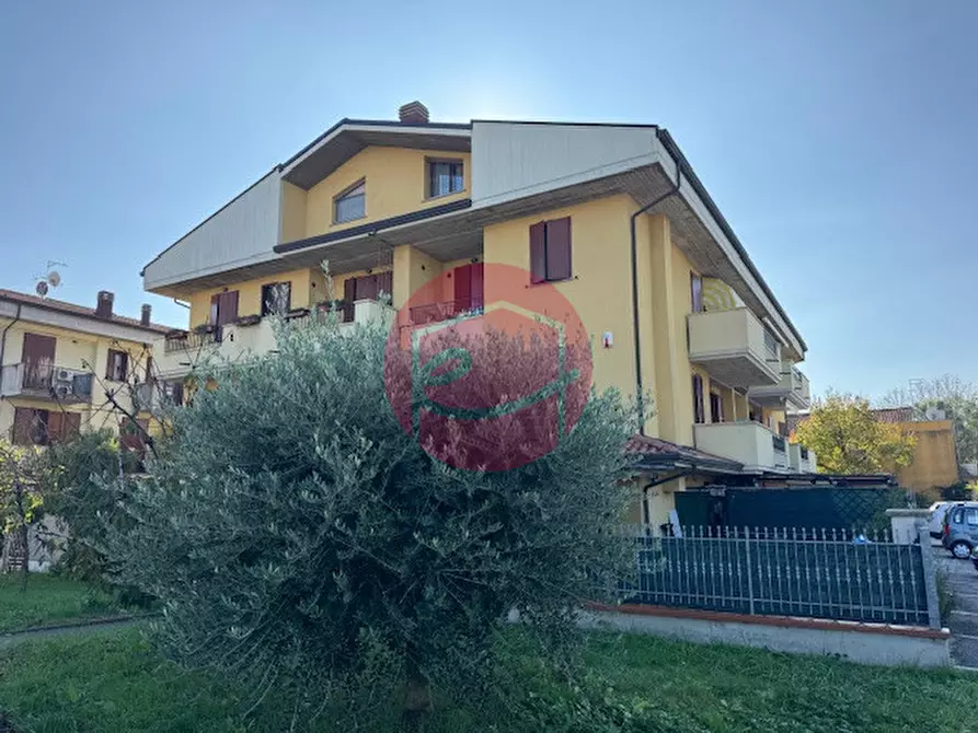 Immagine 2 di Appartamento in vendita  a Savignano Sul Rubicone