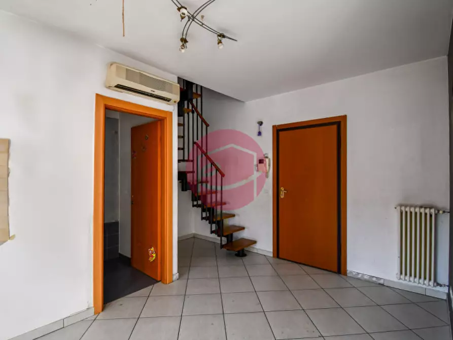 Immagine 13 di Appartamento in vendita  a Savignano Sul Rubicone