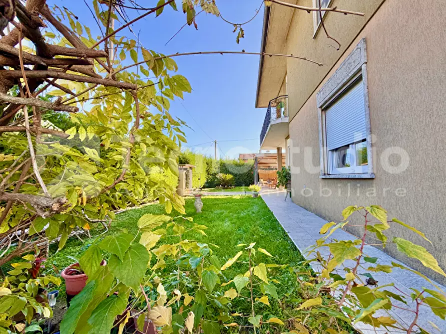 Immagine 15 di Casa indipendente in vendita  a Lonigo