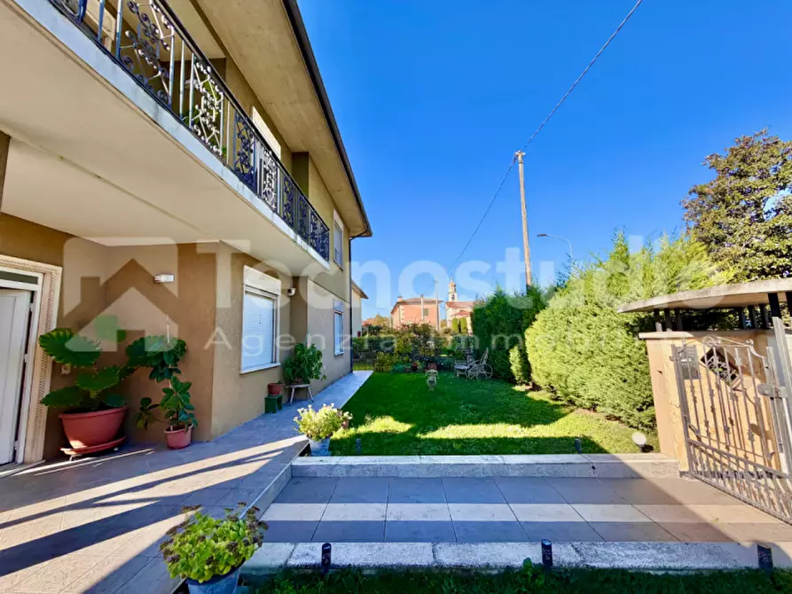 Immagine 16 di Casa indipendente in vendita  a Lonigo