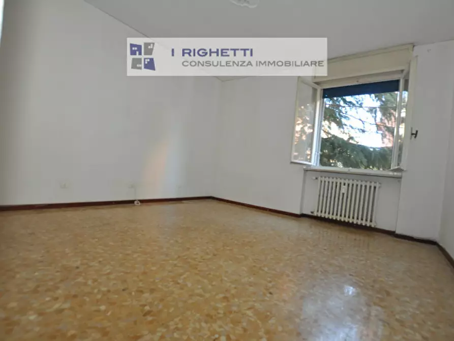 Immagine 11 di Appartamento in vendita  in Via Adriano Valerini a Verona