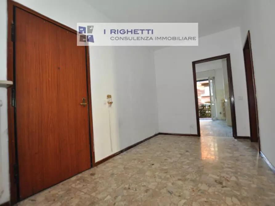 Immagine 17 di Appartamento in vendita  in Via Adriano Valerini a Verona