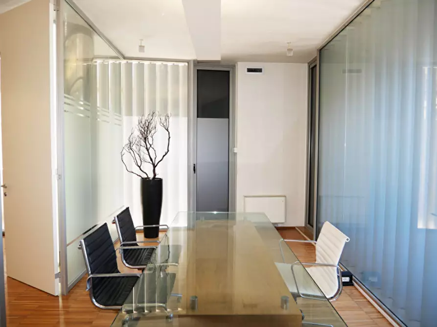 Immagine 11 di Appartamento in affitto  in Via Lungaterno Sud a Pescara