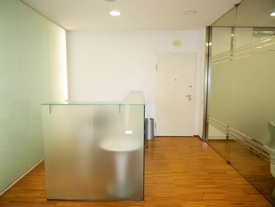 Immagine 13 di Appartamento in affitto  in Via Lungaterno Sud a Pescara