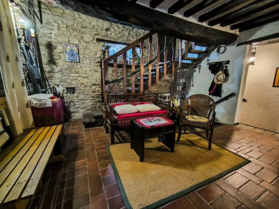 Immagine 10 di Casa indipendente in vendita  in Località Casino Leandri a Piandimeleto