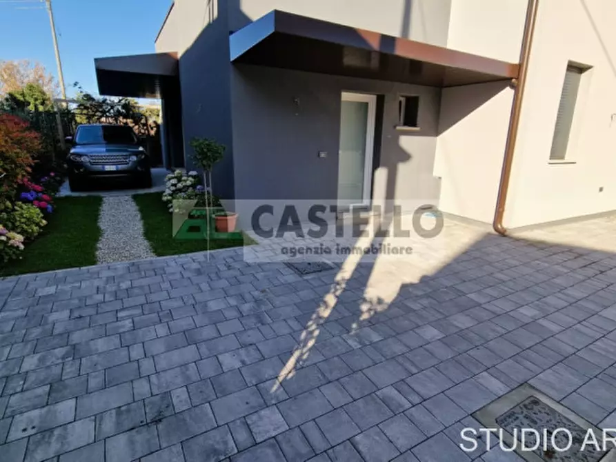 Immagine 3 di Casa indipendente in vendita  in Via Ponte Ognissanti a Padova