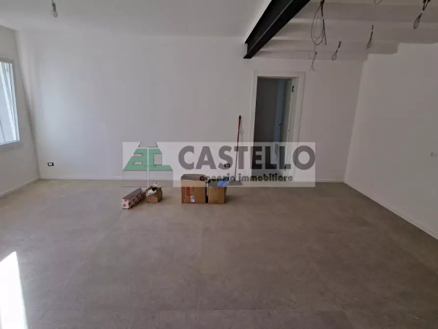 Immagine 16 di Casa indipendente in vendita  in Via Ponte Ognissanti a Padova