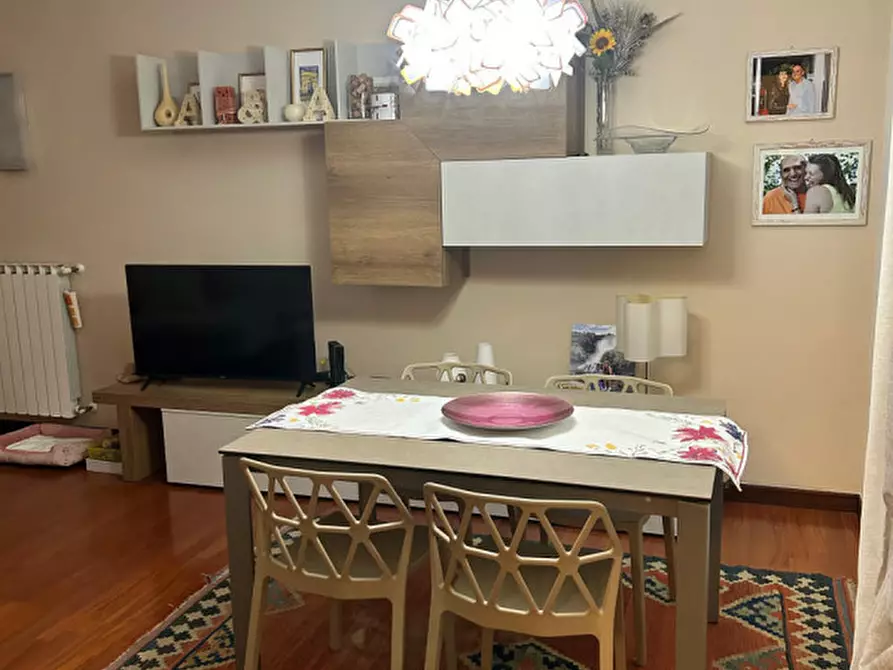 Immagine 4 di Appartamento in vendita  a Rovigo